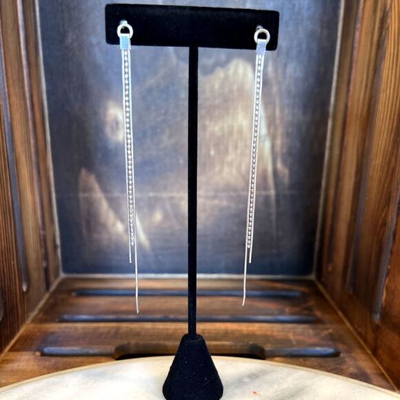 Sleek Silver plate chain drop earrings on post - Picture 3 of 5